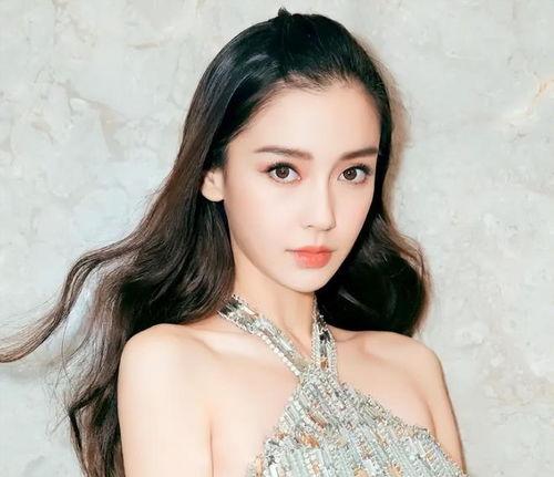 吃瓜爆料杨颖最新图片,清新气质引网友热议